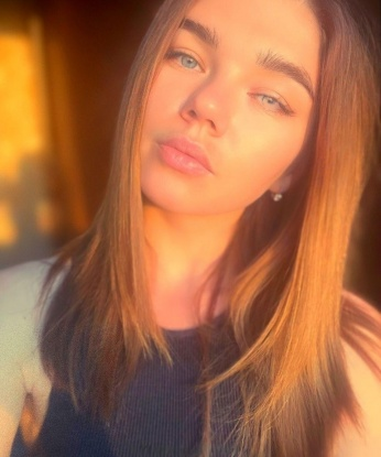 Елизавета, 27